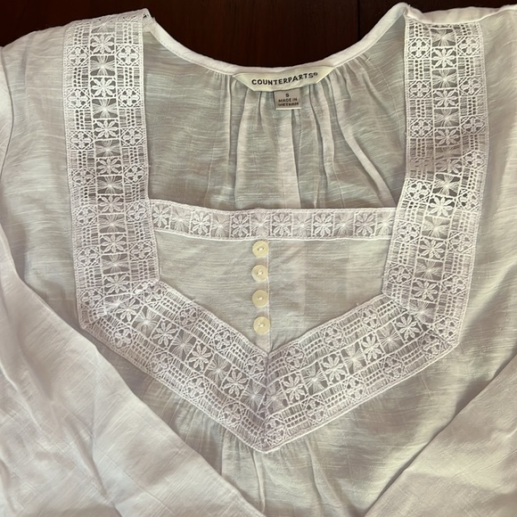 White peasant blouse - Picture 2 of 7